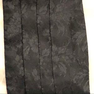 Subtle print Bow tie & cummerbund set